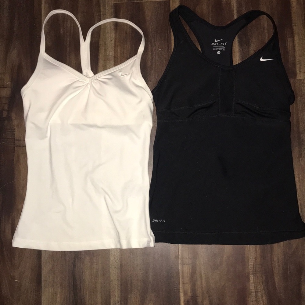 Nike Tops XS